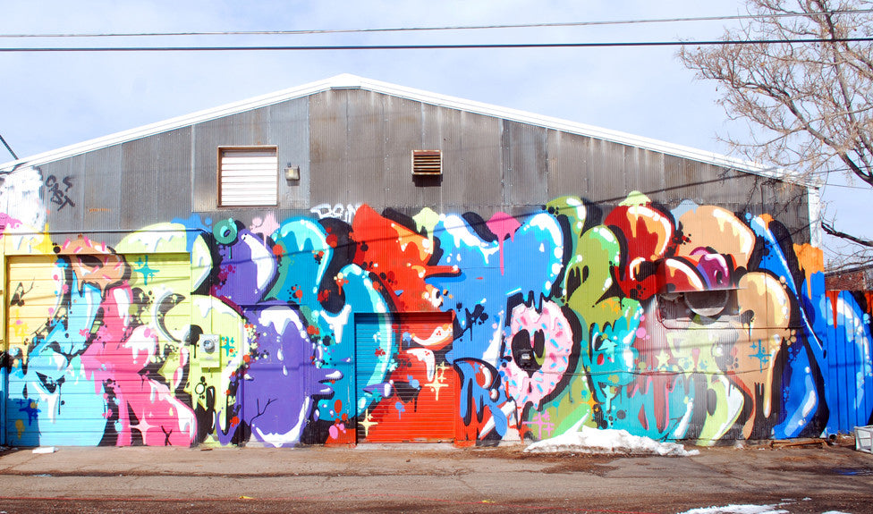 SIGNS THAT OUR NEIGHBORHOODS DON'T SUCK: THIS WILD MURAL OFF LARIMER