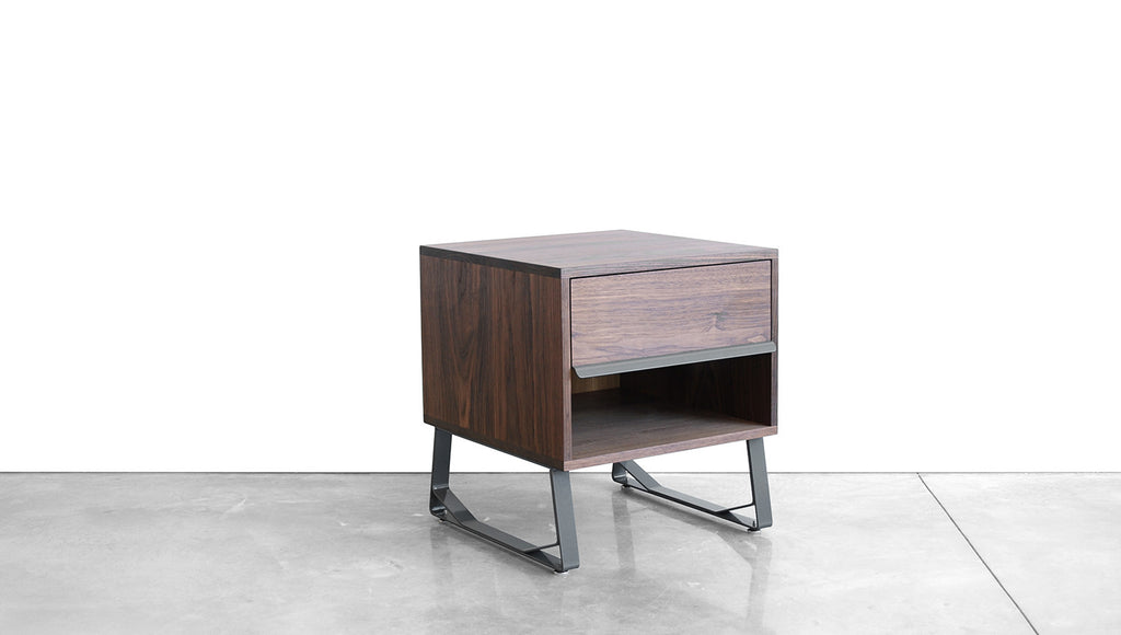 SHEEP END TABLE - STEEL LEGS