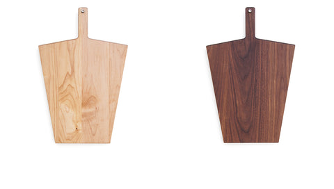 LARADACKY V-LINE CUTTING BOARD, LARGE